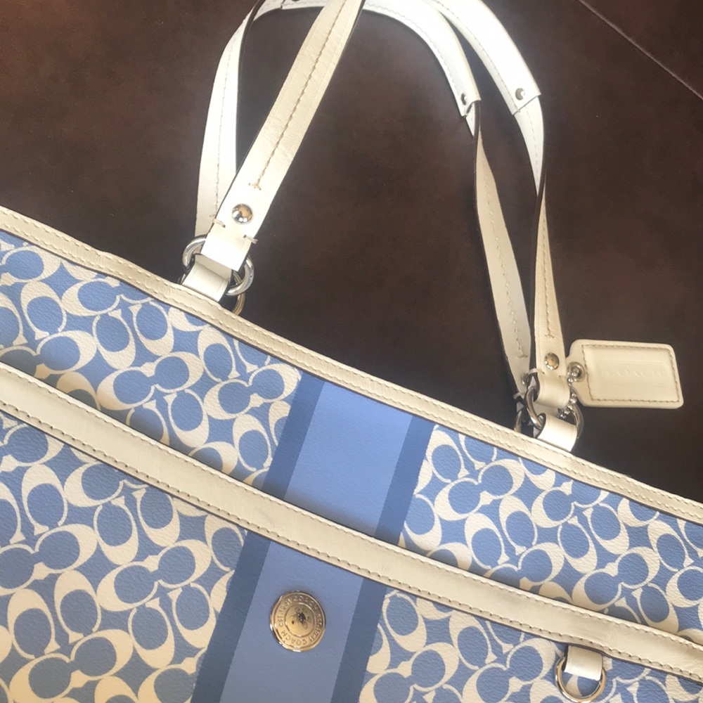 Authentic Coach Bag - Picture 5 of 5